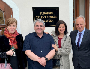 dr. Fodor Szilvia, dr. Robert Kelemen, Prof. Mojca Juriševič és dr. Miroslav Hudek
